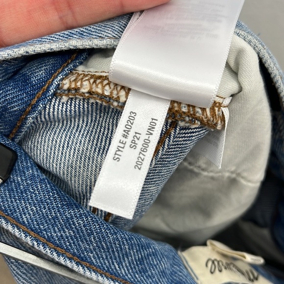 Madewell The Perfect Jean Short in Hedrick Wash size 24 - Picture 7 of 11